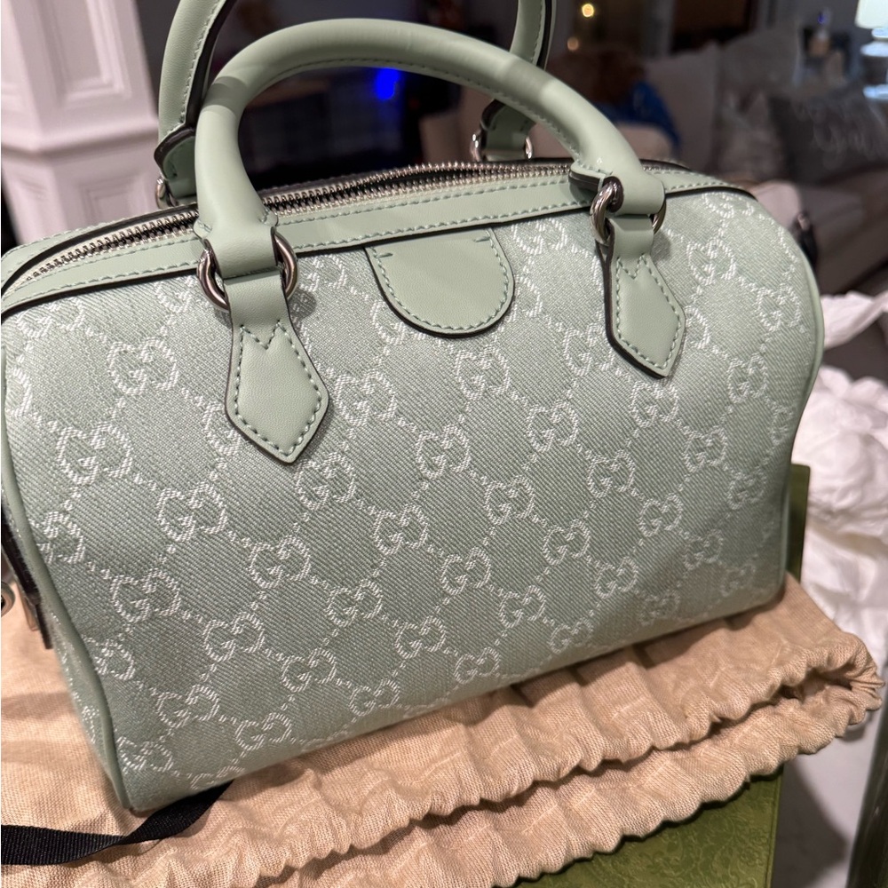 Brand New Gucci Green Handbag - Picture 4 of 10